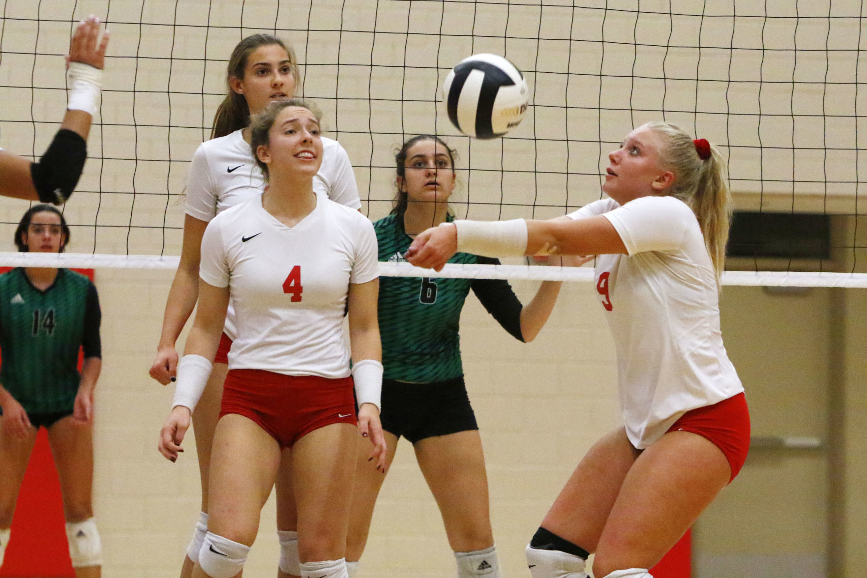 4A volleyball sectional final: Crown Point vs. Valparaiso
